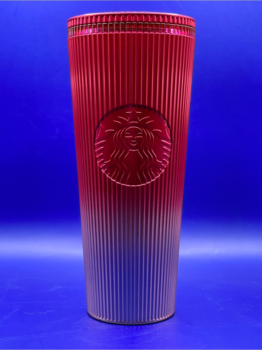 Starbucks 2023 Limited-Edition Pleated Pink-Red Ombré Cold Cup Tumbler